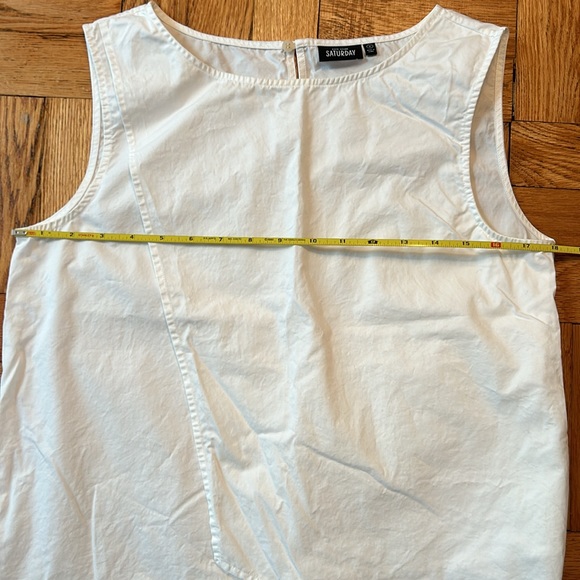 Kate Spade Saturday Sleeveless White crossover tank, Size Small, EUC - Picture 5 of 6